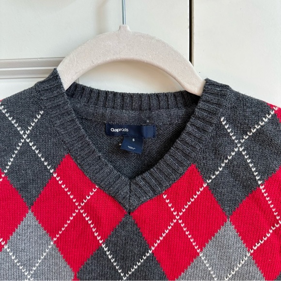 Gap Kids Grey Red Sweater Size Small - Picture 10 of 14